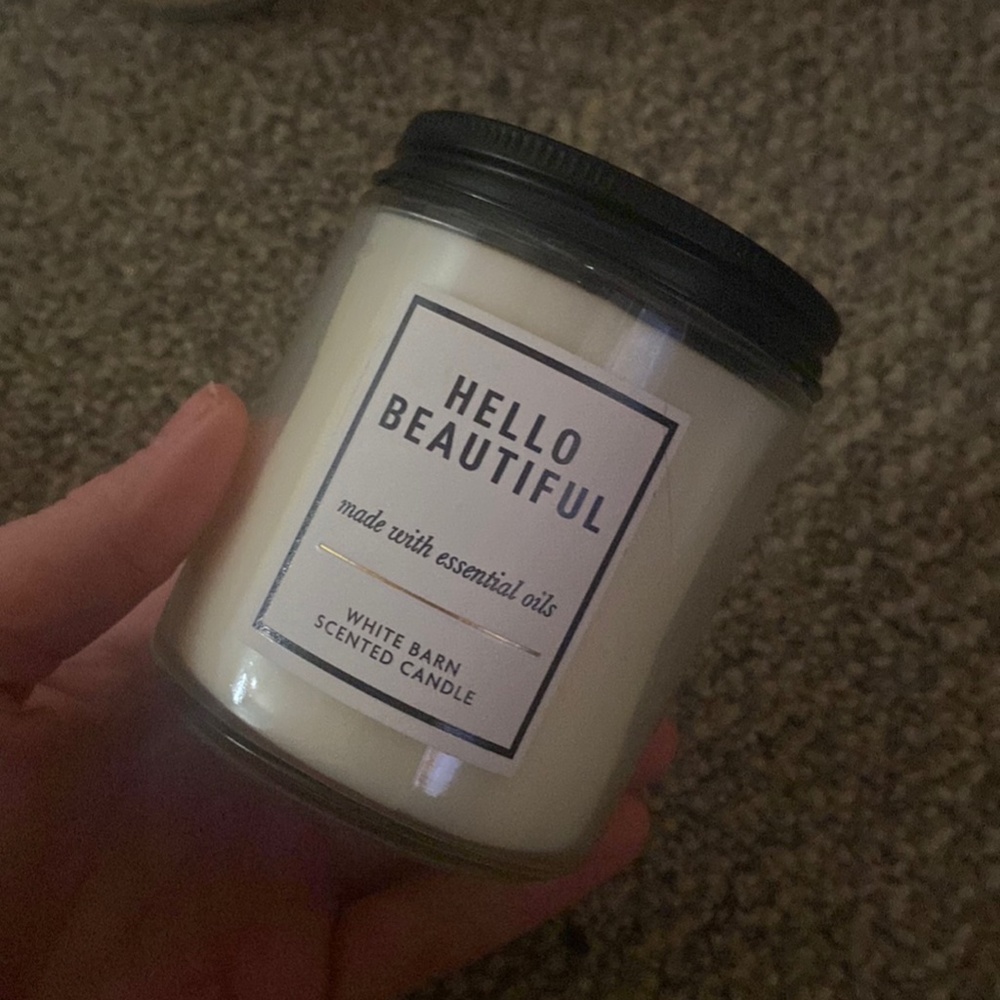 Hello Beautiful - Picture 1 of 1